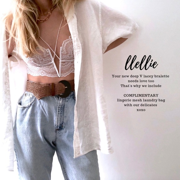 Plunge Lace Bralette in WHITE - Picture 2 of 8